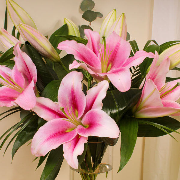 Pink Lilies Bouquet - Image 2
